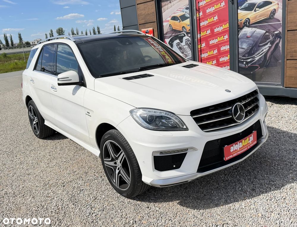 Mercedes-Benz ML 63 AMG 4Matic AMG SPEEDSHIFT 7G-TRONIC - 2
