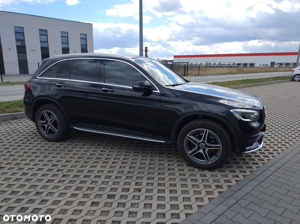 Mercedes-Benz GLC 300 4Matic 9G-TRONIC AMG Line - 4