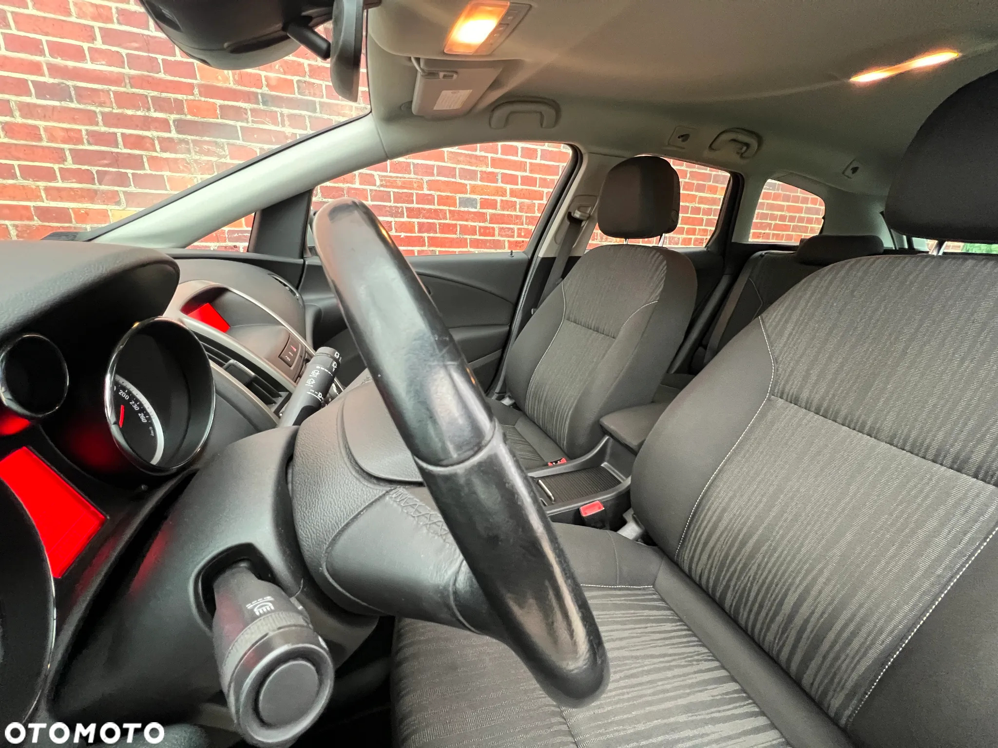 Opel Astra - 13