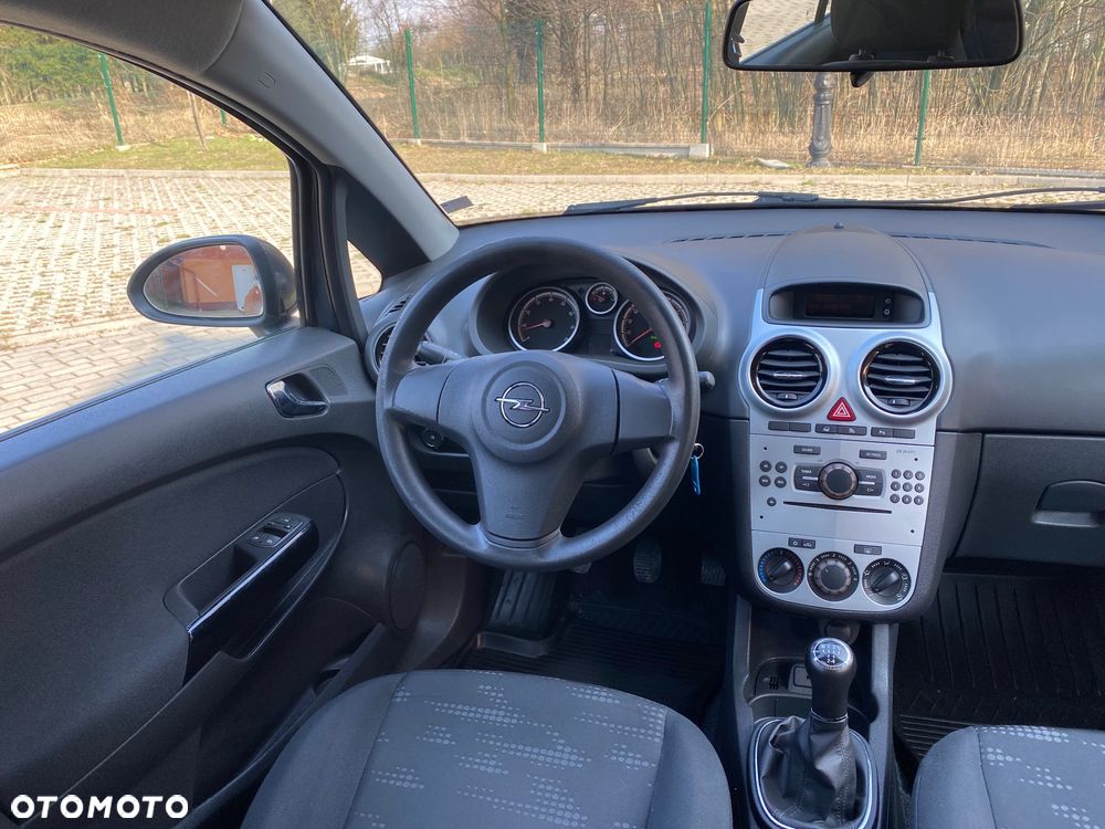Opel Corsa - 19