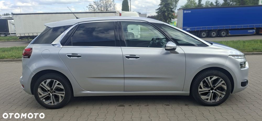 Citroën C4 Picasso e-HDi 115 Attraction - 26