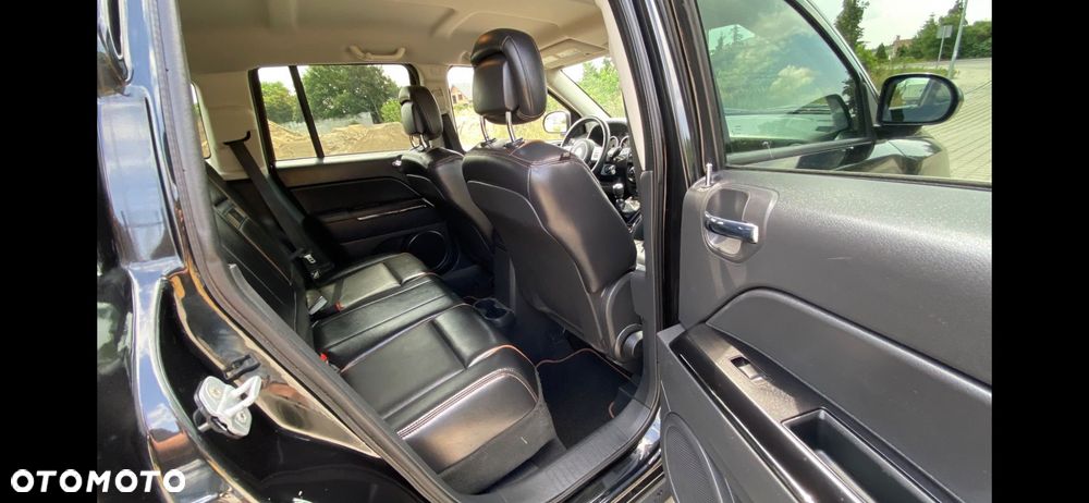 Jeep Compass - 18