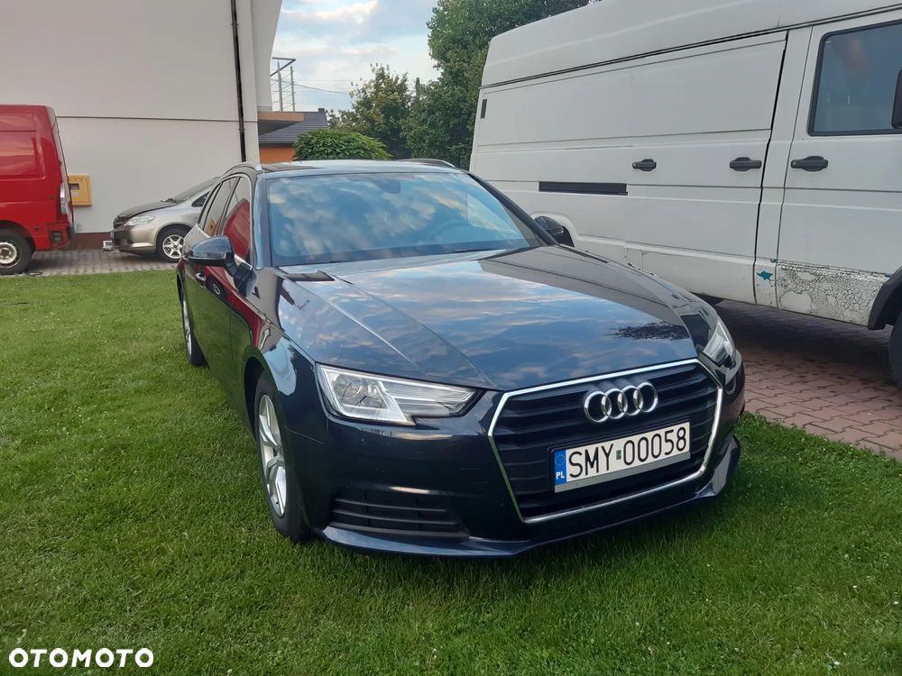 Audi A4 Avant 2.0 TDI ultra - 2