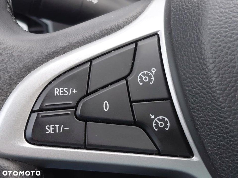 Dacia Sandero - 9