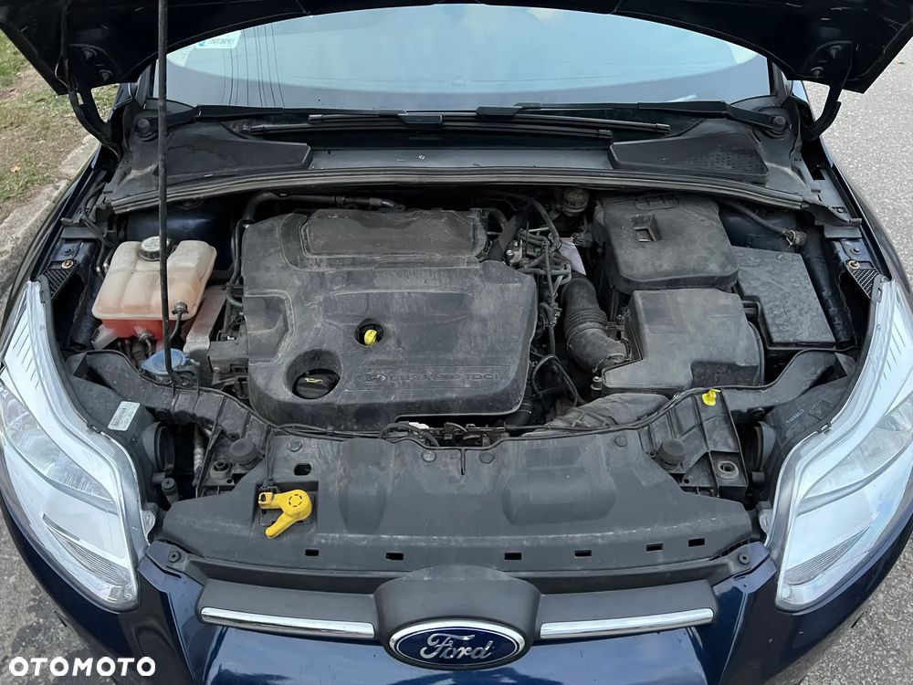 Ford Focus - 25