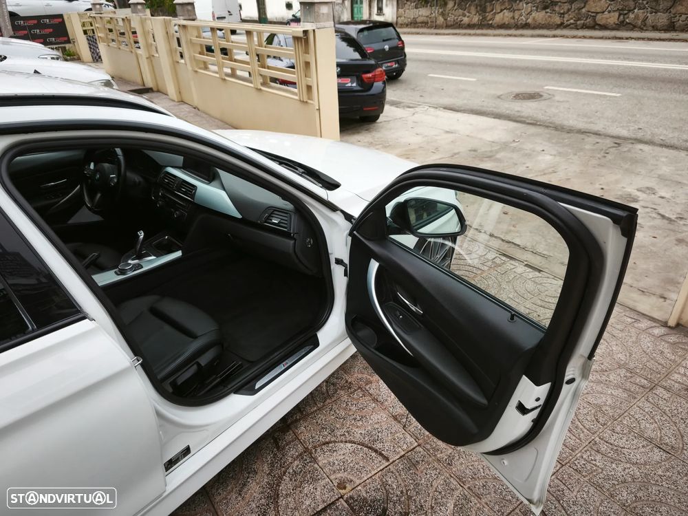 BMW 320 d Touring Auto Pack M - 23