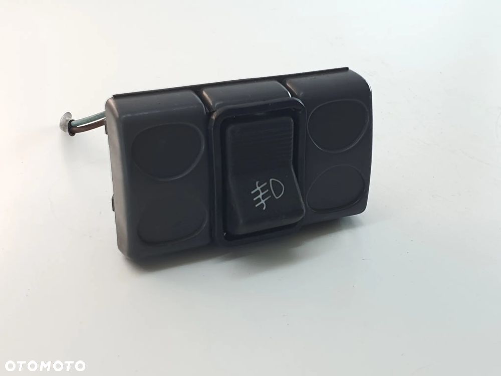 WLACZNIK SWIATLA  PRZELACZNIK  IVECO EUROCARGO - 1