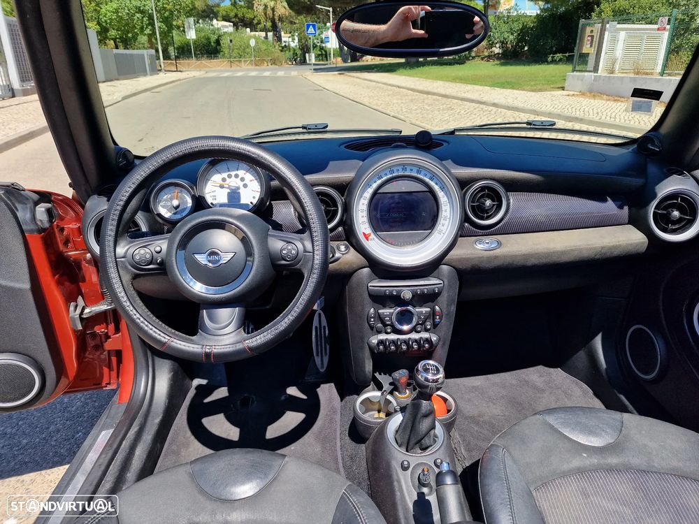 MINI Cabrio Cooper SD - 20