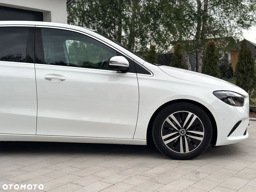 Mercedes-Benz Klasa B 200 d 8G-DCT - 34