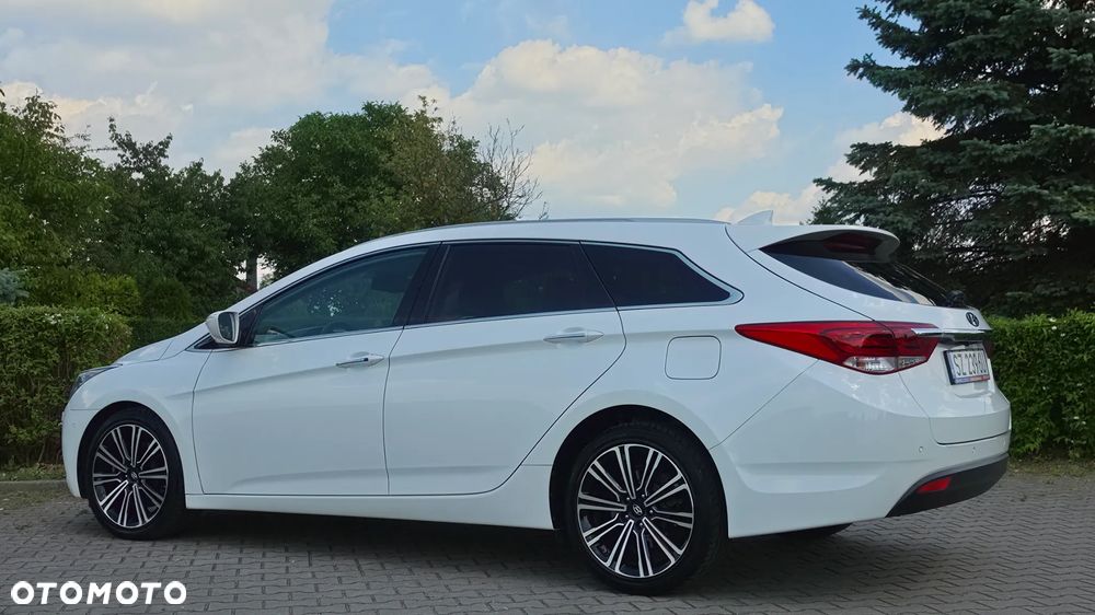 Hyundai i40 Kombi blue 1.7 CRDi DCT Premium - 13