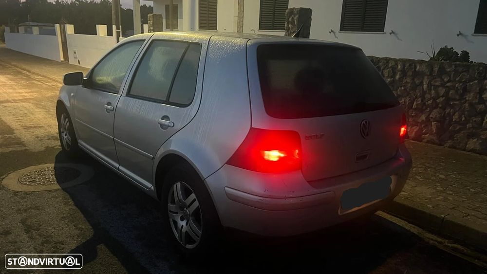 VW Golf - 2
