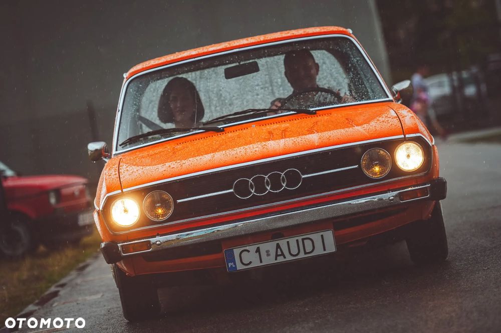 Audi 100 - 6