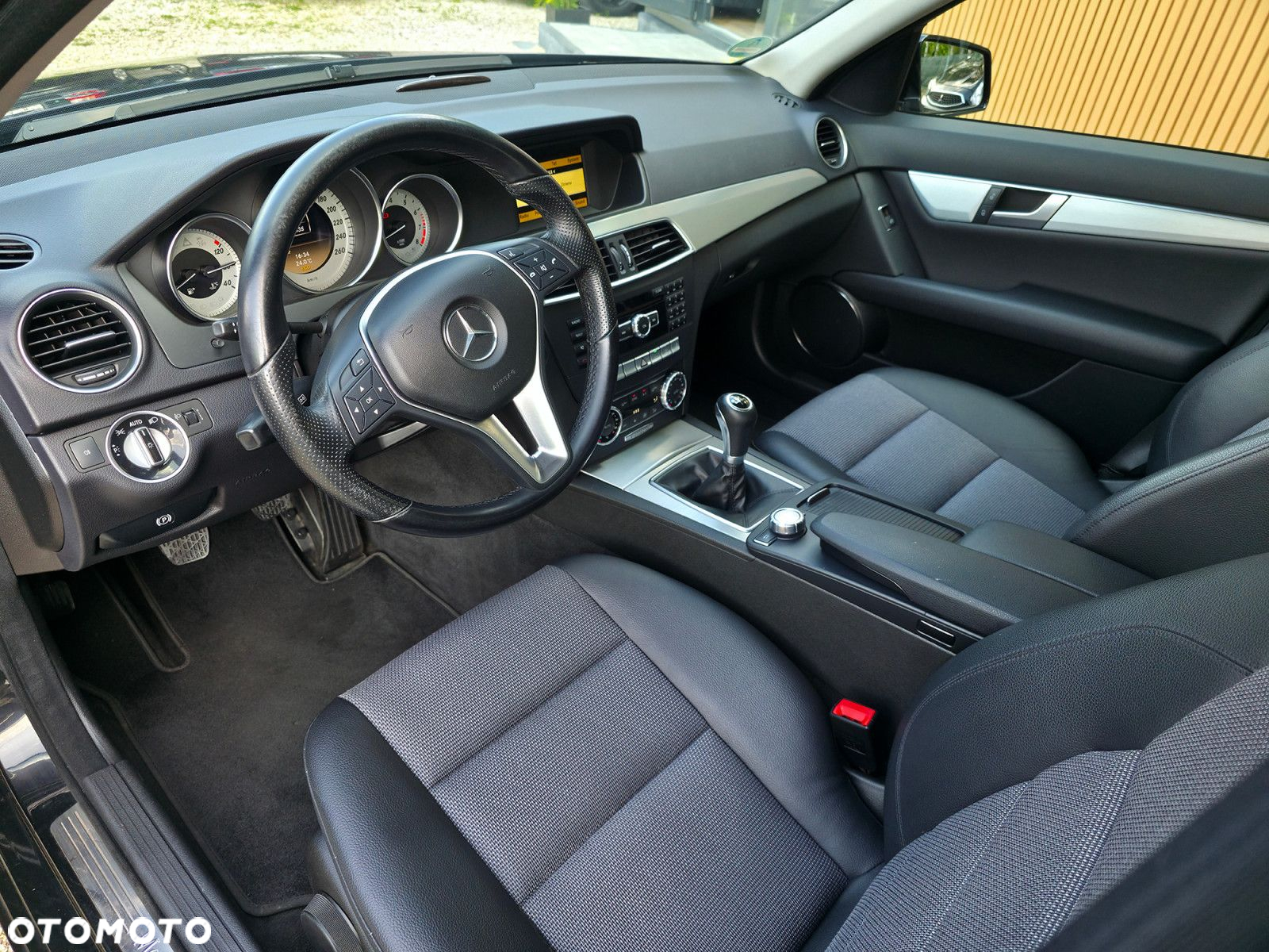 Mercedes-Benz Klasa C - 9
