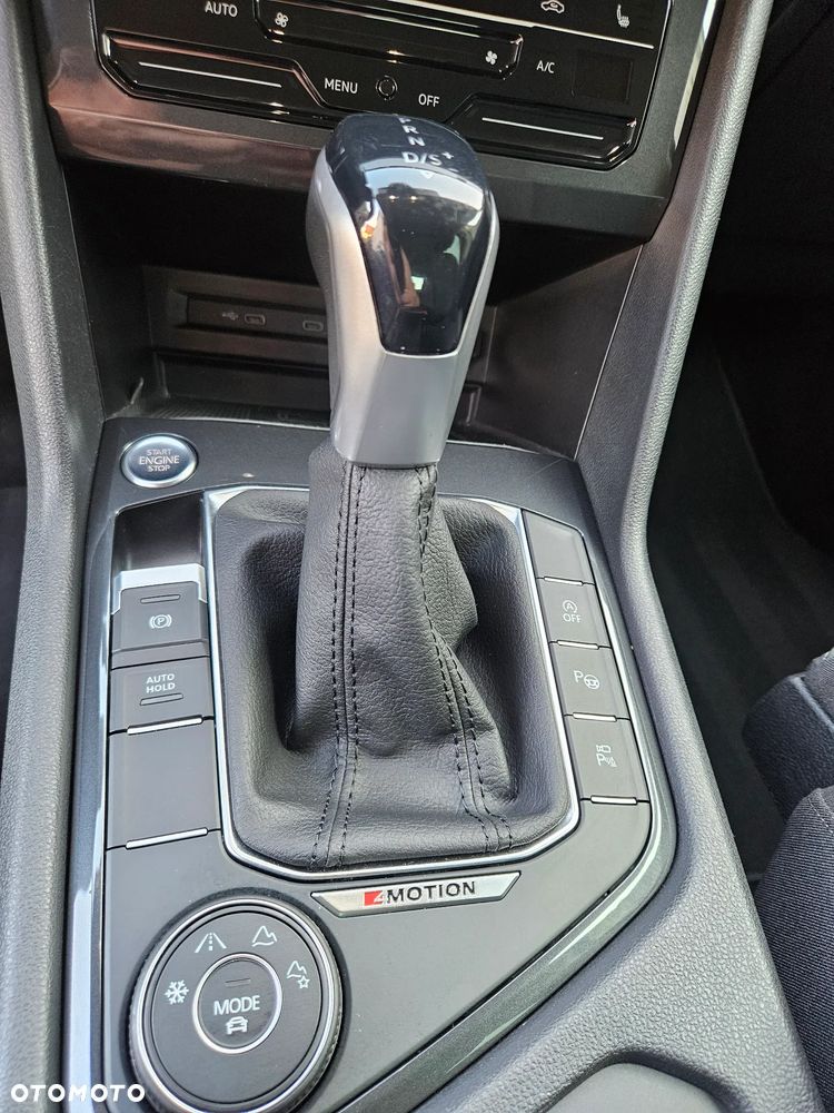 Volkswagen Tiguan 2.0 TDI SCR 4Mot Elegance DSG - 17