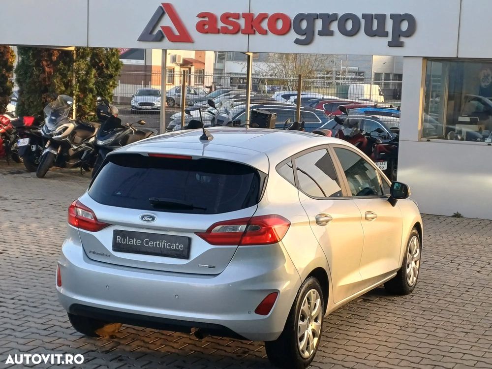 Ford Fiesta 1.0 EcoBoost Hybrid S&S COOL&CONNECT - 4
