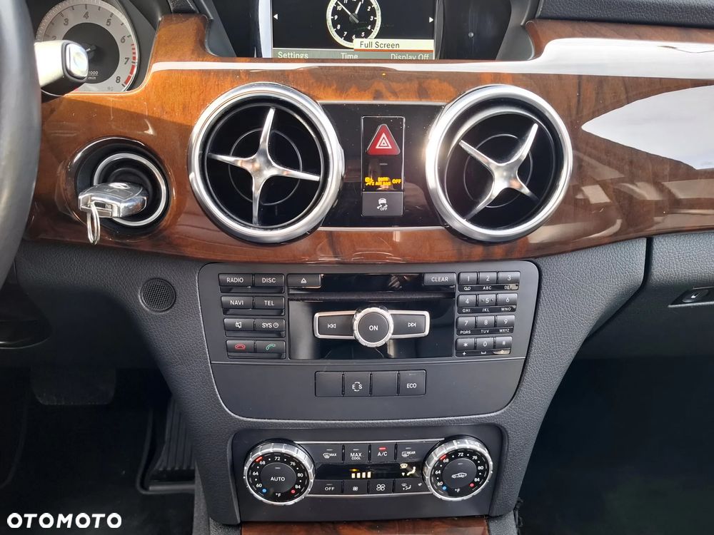 Mercedes-Benz GLK - 25