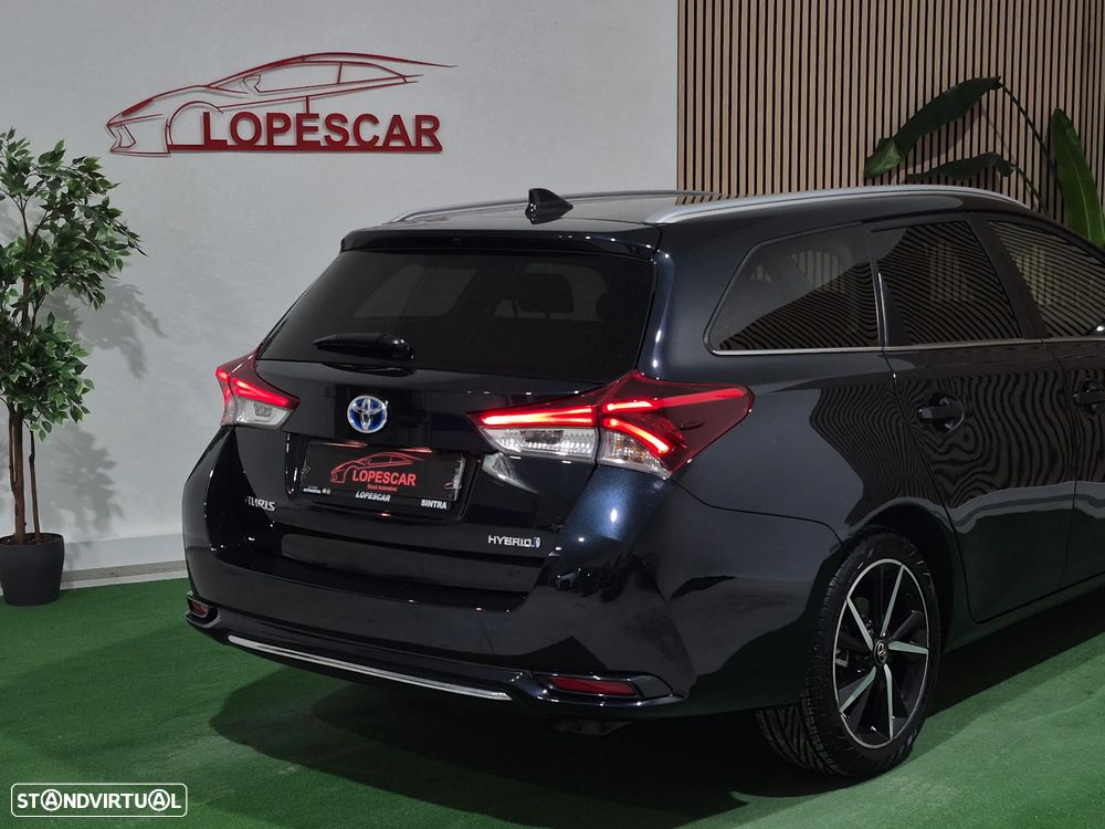 Toyota Auris Touring Sports 1.8 HSD Comfort +P.Techno+P.Sport - 7
