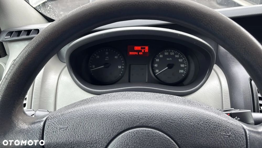 Opel Vivaro - 14