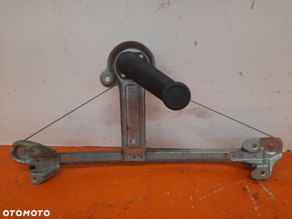 OPEL ASTRA H KOMBI 04-07 PODNOŚNIK SZYBY TYŁ PRAWY 13100420 Z17DTH - 1