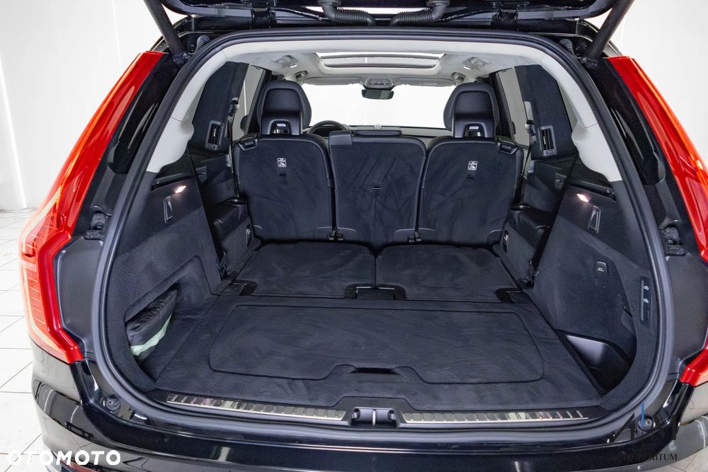 Volvo XC 90 T8 AWD Plug-In Hybrid Ultimate Bright 7os - 38