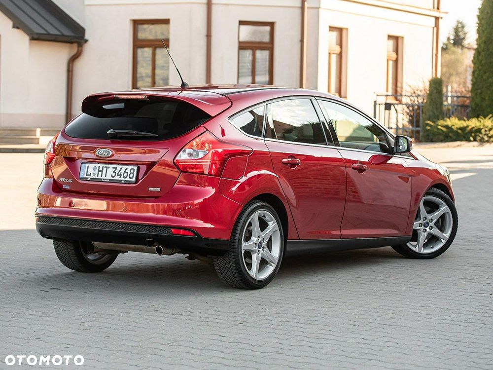 Ford Focus 1.6 EcoBoost Titanium - 16