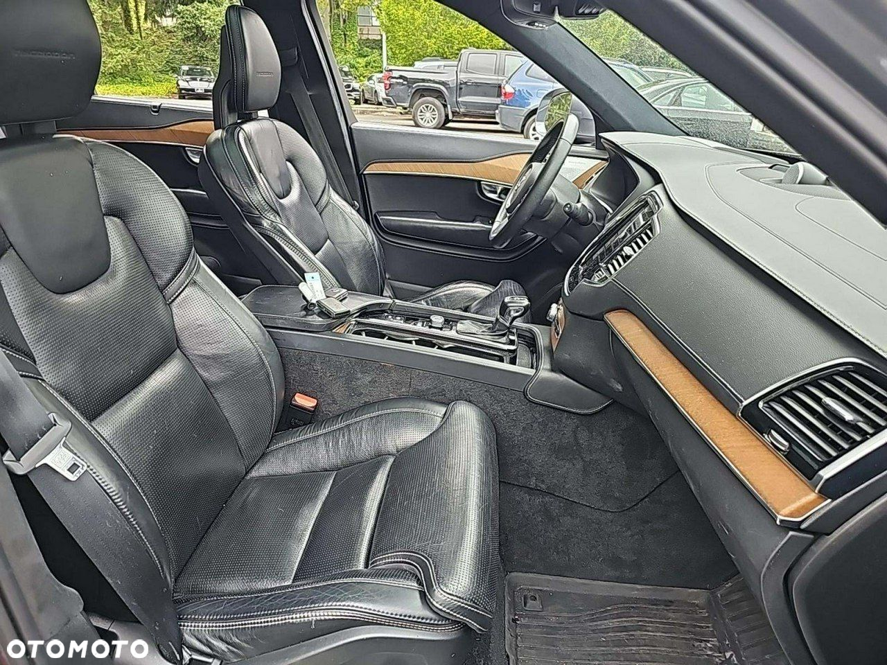 Volvo XC 90 - 11