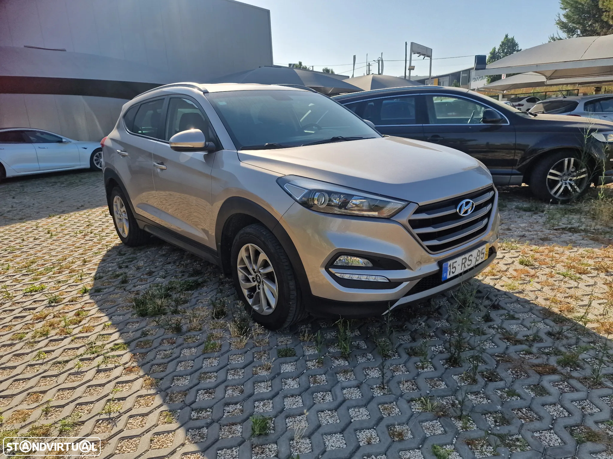 Hyundai Tucson 1.7 CRDi Executive - 3