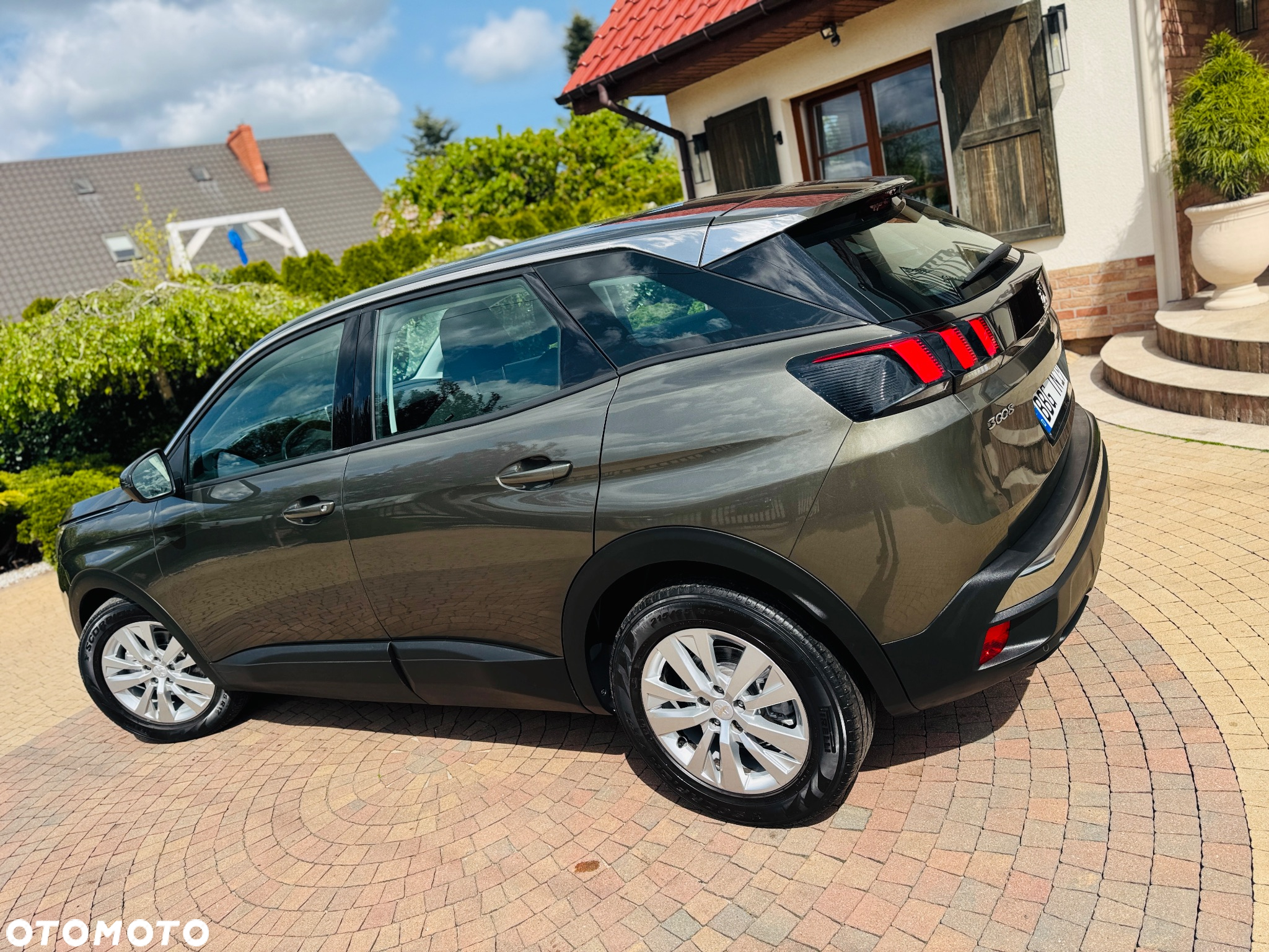 Peugeot 3008 1.5 BlueHDi Allure Pack S&S EAT8 - 31