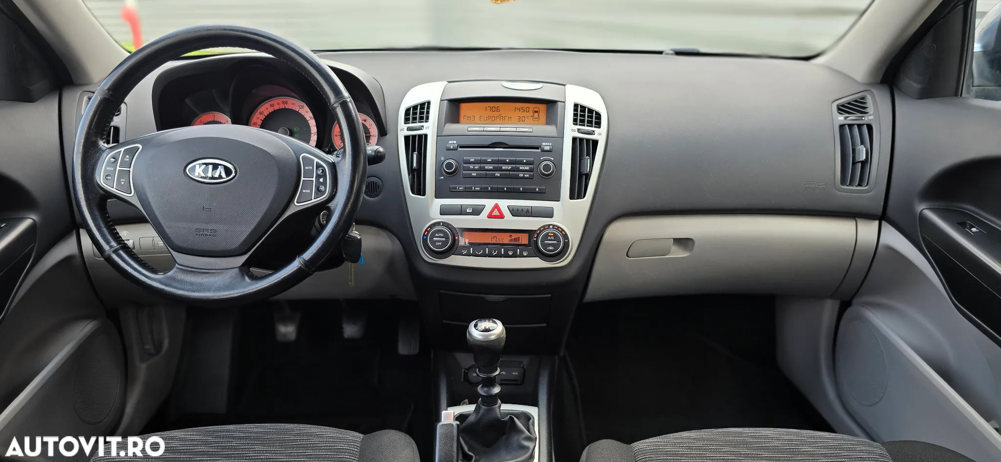 Kia Ceed - 6