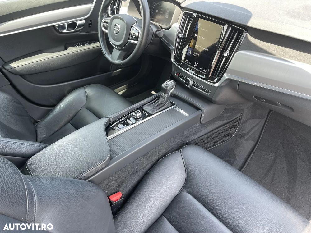 Volvo S90 - 30