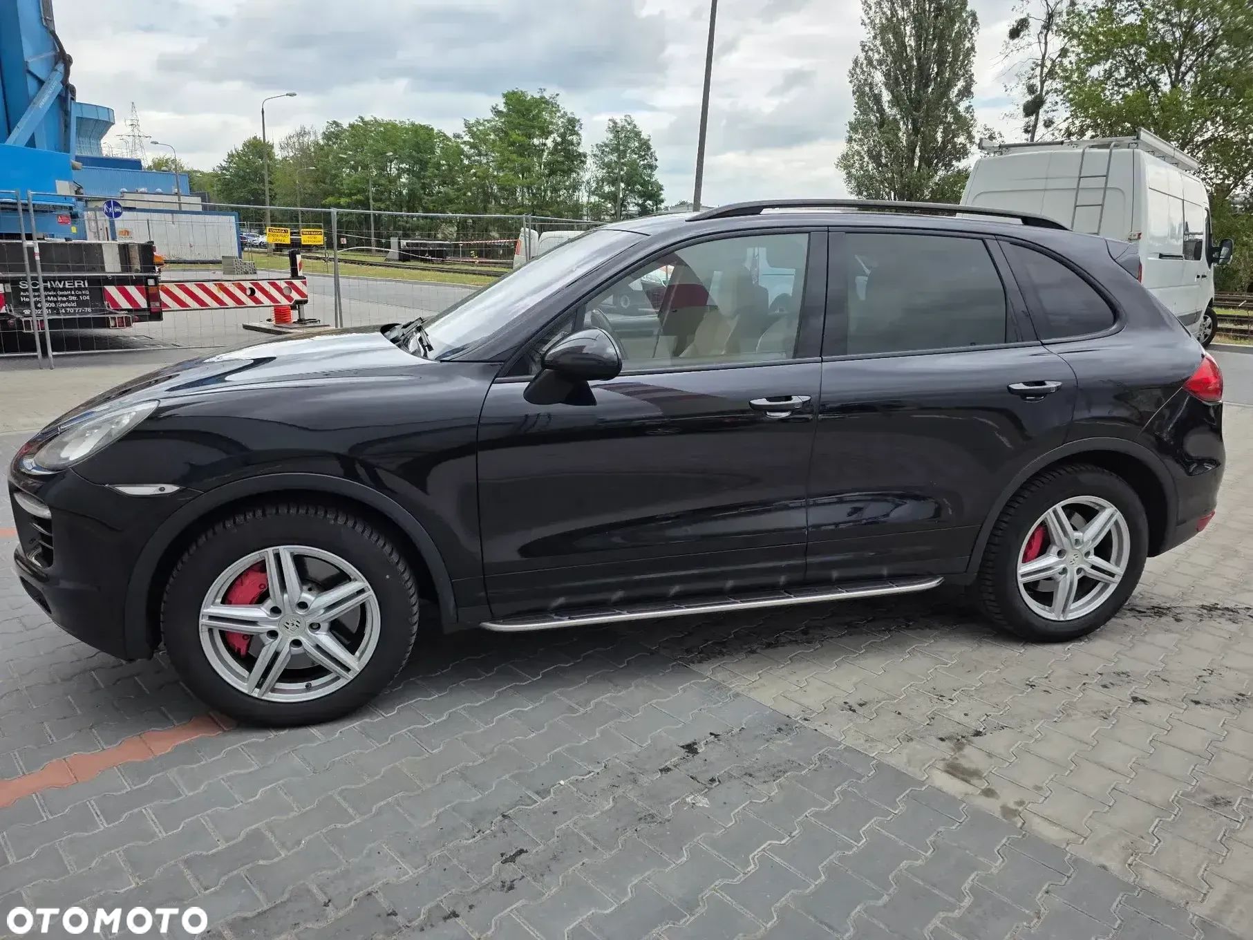 Porsche Cayenne Turbo - 1