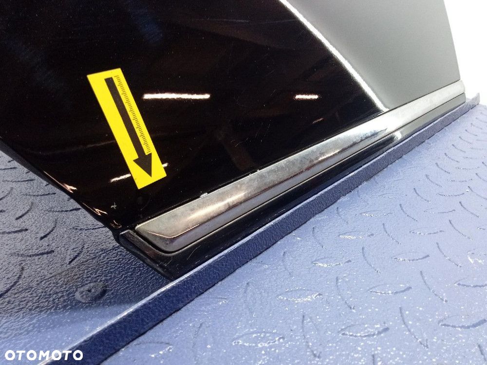 VW PASSAT B7 VARIANT KOMBI DRZWI TYŁ PRAWE LC9X - 9