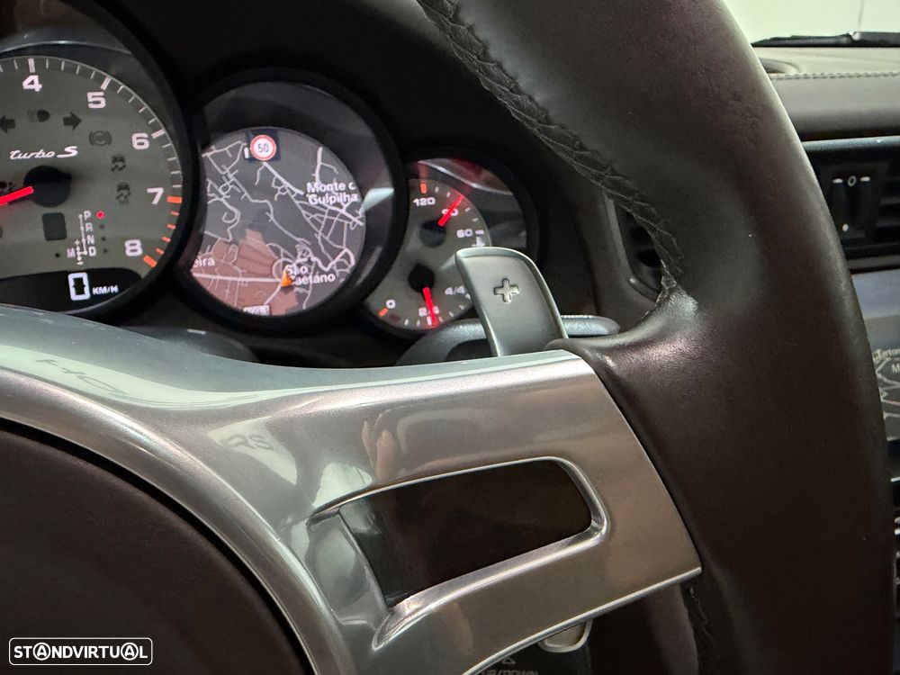 Porsche 911 (991) Turbo S - 37