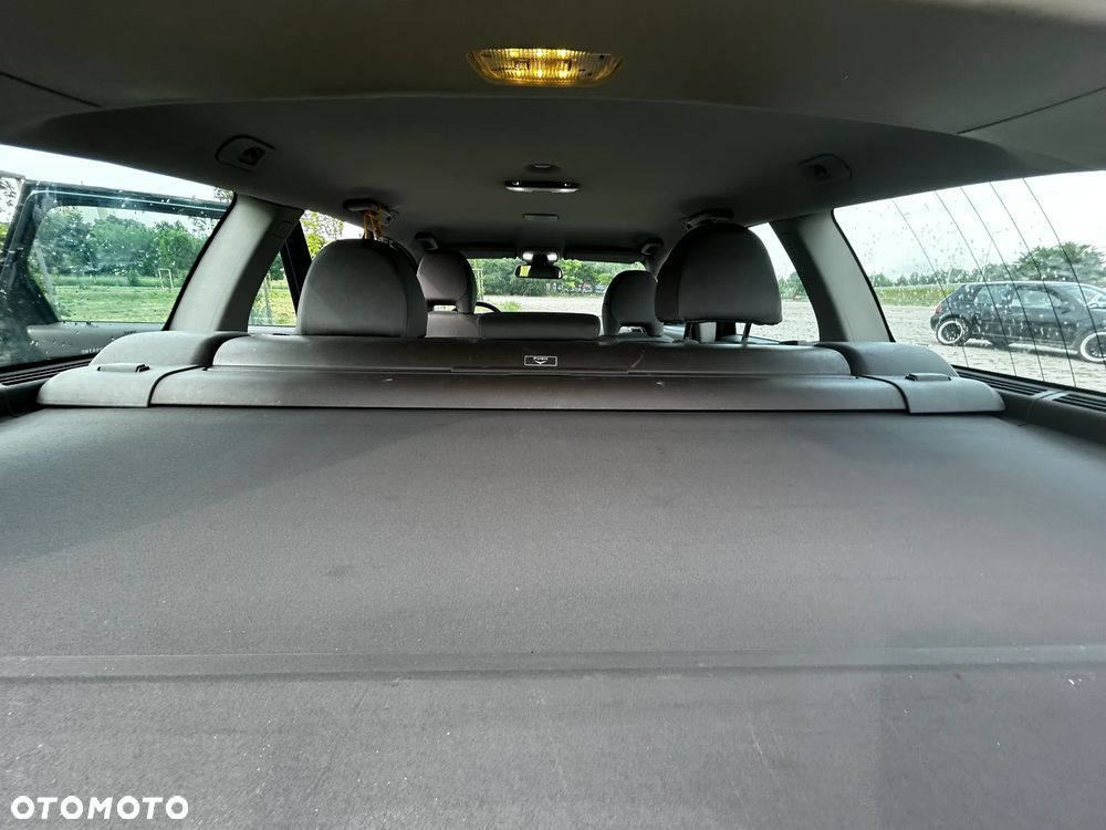 Volvo V50 2.0D - 9