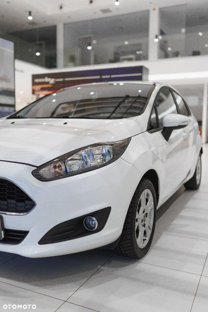 Ford Fiesta - 12