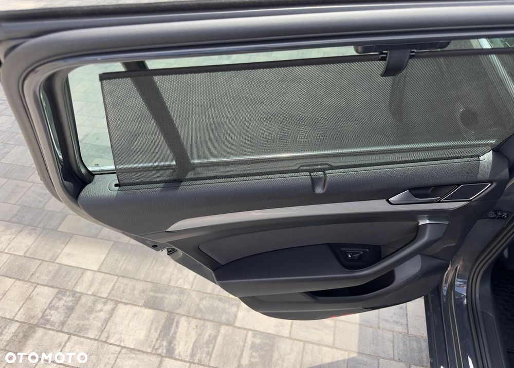 Volkswagen Passat Variant 2.0 TDI EVO Business DSG - 38