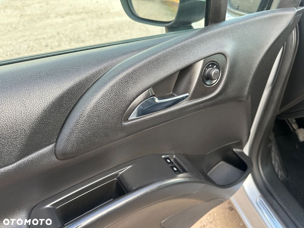 Opel Meriva 1.4 Innovation - 18