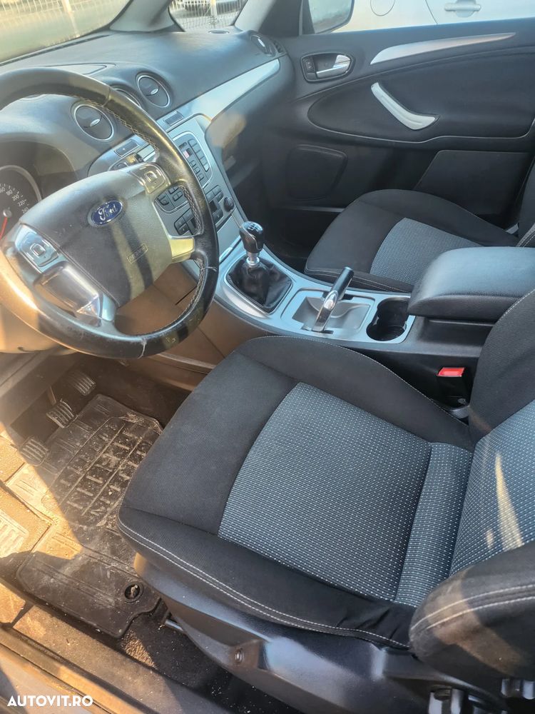 Ford Galaxy 2.0 TDCi DPF Trend - 7