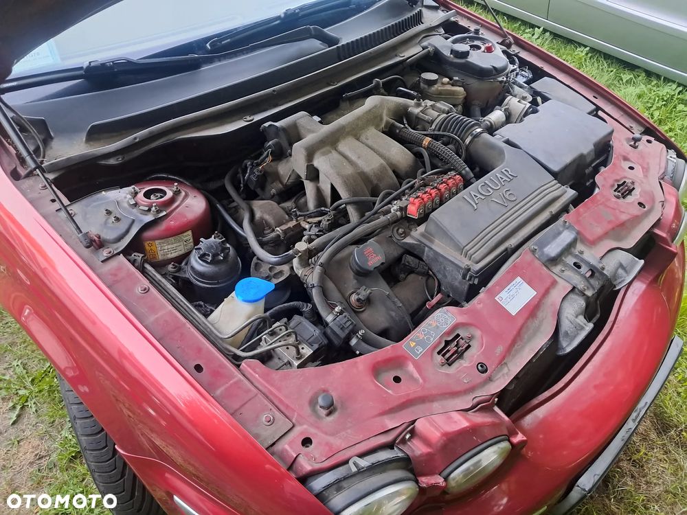 Jaguar X-Type 2.5 V6 4x4 Executive - 14
