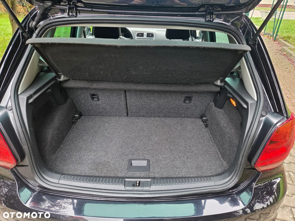Volkswagen Polo - 19