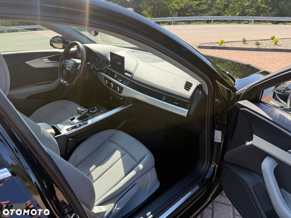 Audi A4 Avant 2.0 TDI S tronic - 12