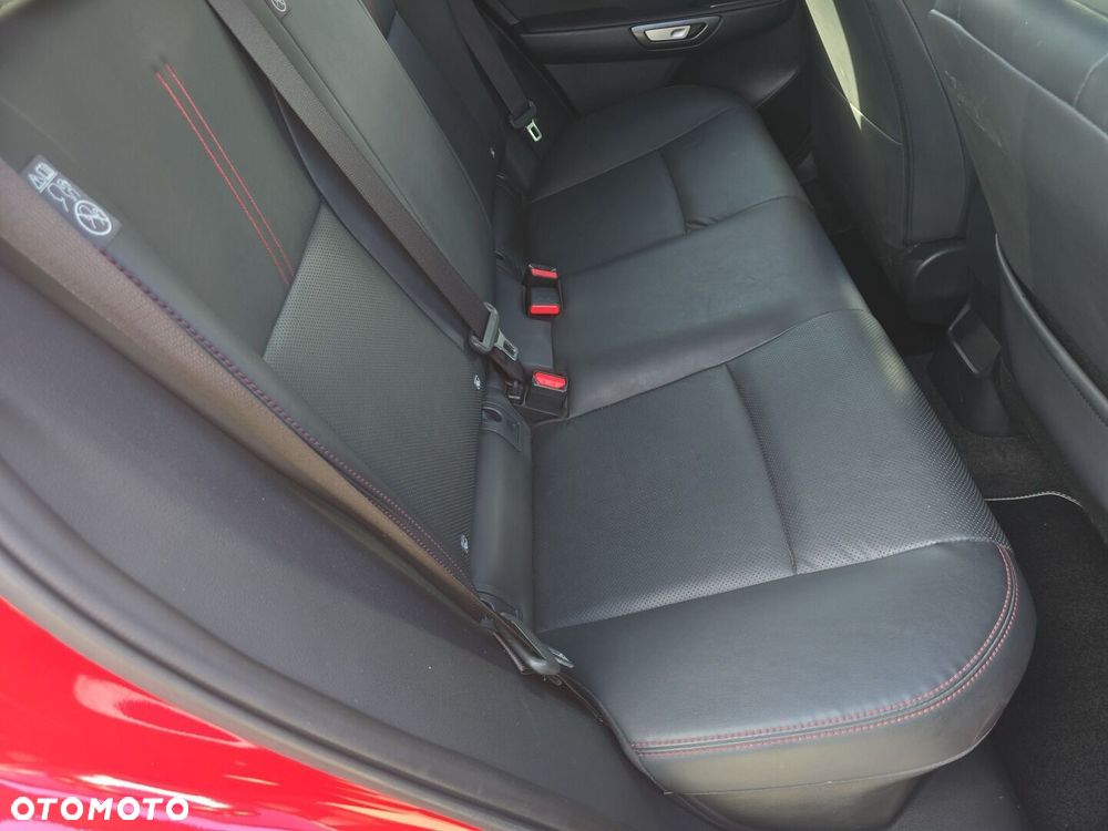 Lexus LBX 1.5 Hybrid Emotion - 9