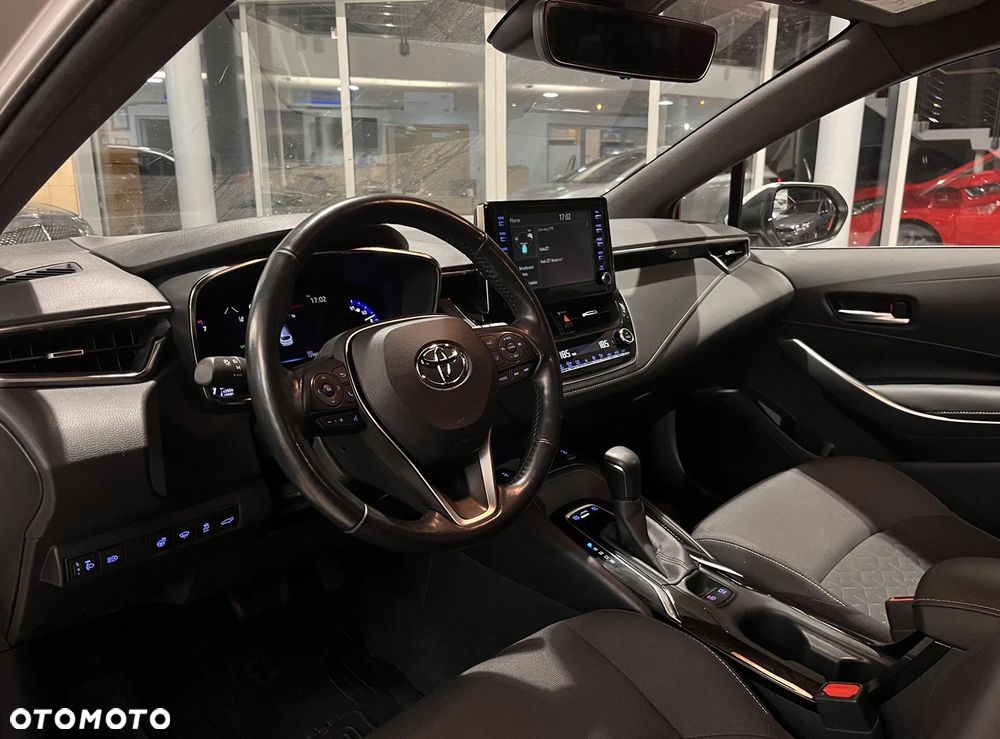 Toyota Corolla 1.8 Business Edition - 10