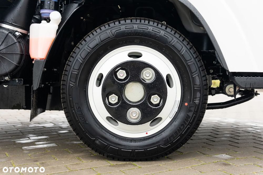 Isuzu M27 Gen 2 - 35