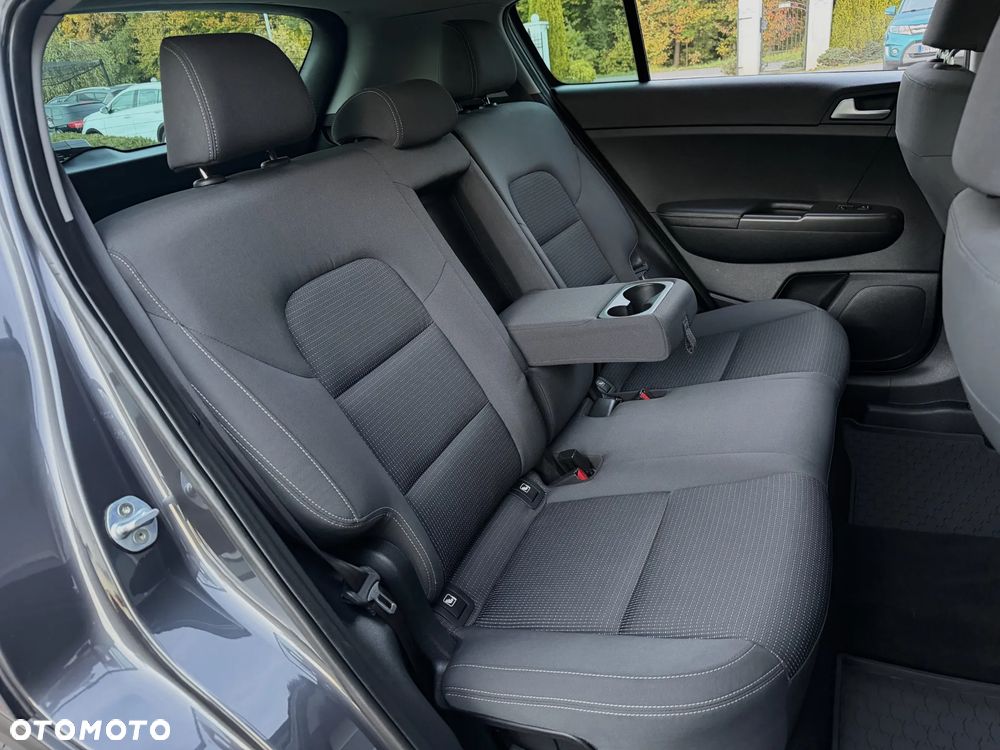 Kia Sportage 1.6 GDI 2WD DREAM-TEAM EDITION - 28