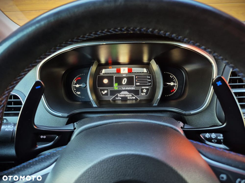 Renault Megane ENERGY TCe 205 EDC GT - 26