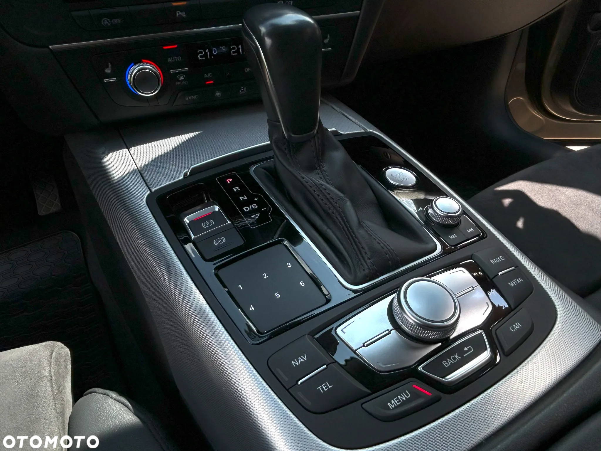 Audi A6 2.0 TDI ultra S tronic - 30