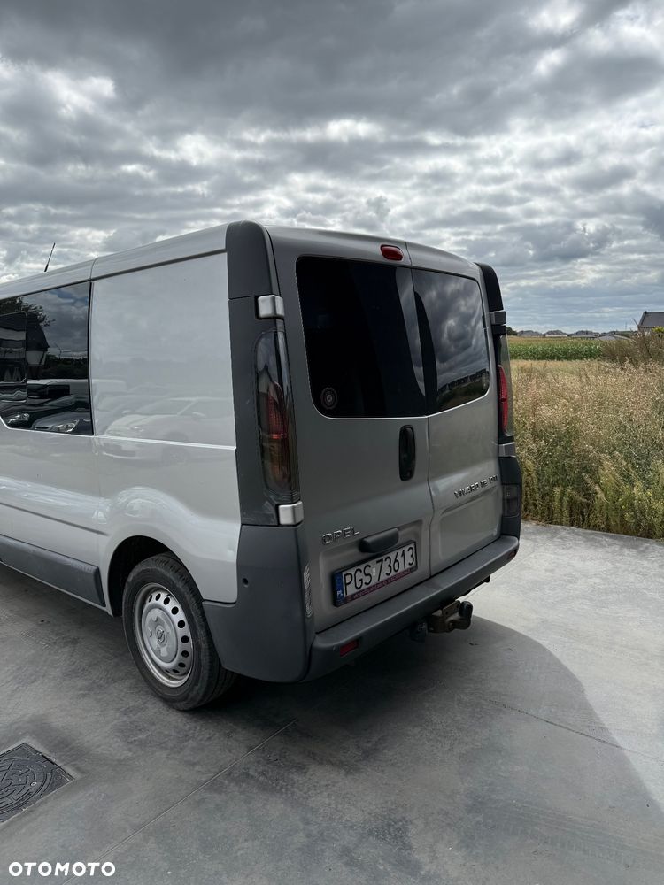 Opel Vivaro - 5