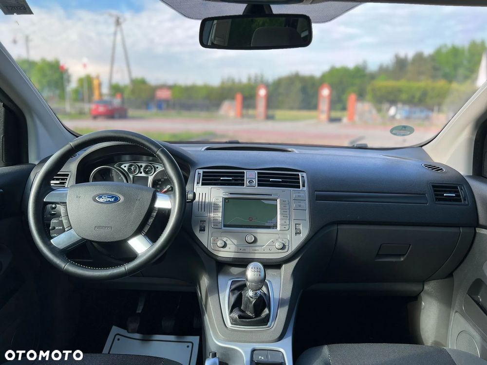 Ford Kuga 2.0 TDCi 4x4 Titanium - 5