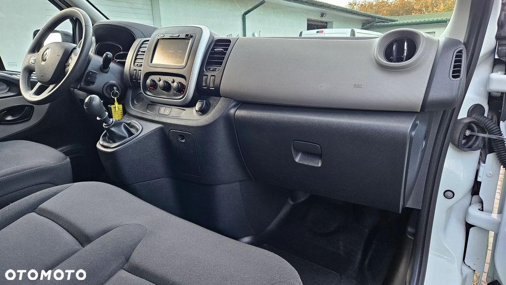 Renault Trafic 1,6 120KM BezAdblue L2 Długi Nawi Kamera Parktronik Hak - 23